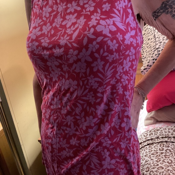 Old Navy Tank - Picture 2 of 9